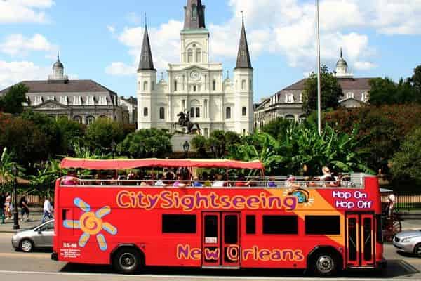 New-Orleans-Double-Decker-Hop-On-Hop-Off-Bus-Tours