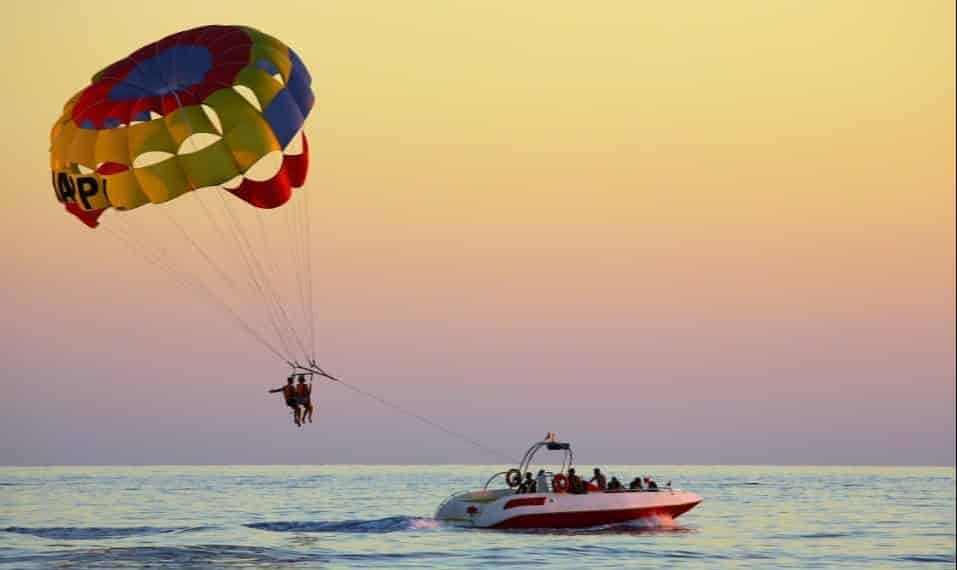 Destin-X-Parasailing-Departing-From-Destin-Harbor