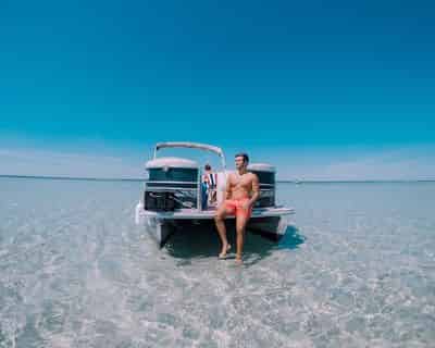 20 ft. Pontoon Boat Rental (10 Passengers)