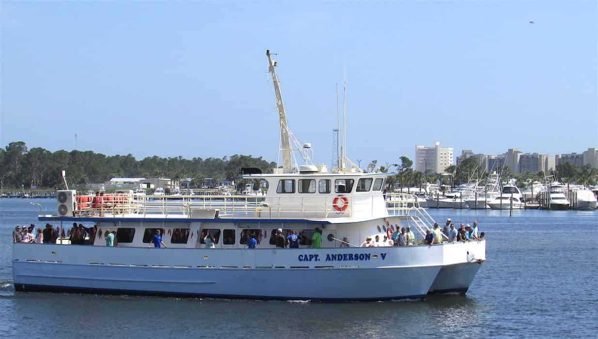 6 Hour Deep Sea Party Boat Fishing in Panama City Beach TripShock!