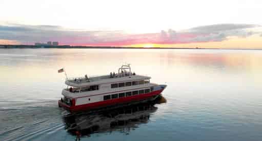 Valentine's Dinner and Dancing Cruise Aboard The Solaris