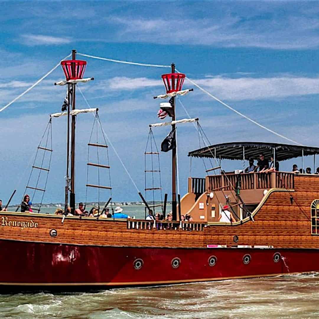 blackbeard's pirate cruise tours