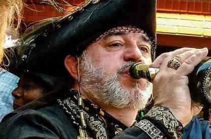 NOLA Drunken History Walking Tour