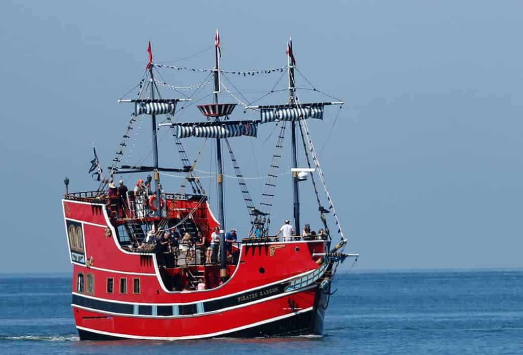 captain memo's pirate cruise clearwater