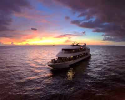 Twilight Yacht Cruise with Optional Meal Service on the StarLite Sapphire