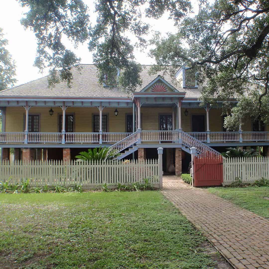New Orleans: Laura Plantation Louisianas Creole Heritage Site Tour with  Transportation Included - TripShock!