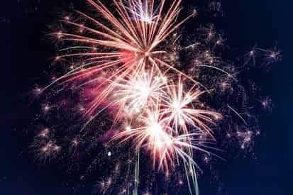 Screaming Eagle Fireworks Cruise