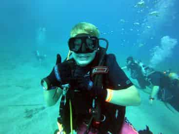 Dive Charter with Shark Quest Dive Shop