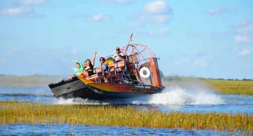 Miami City Tour and Everglades Airboat Excursion with Transportation