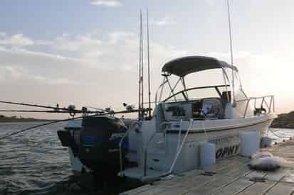 Half-day Family Fishing and Crab Island Tour Combo