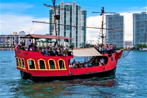 Miami: Pirate Boat Adventure Tour Aboard the El Loro