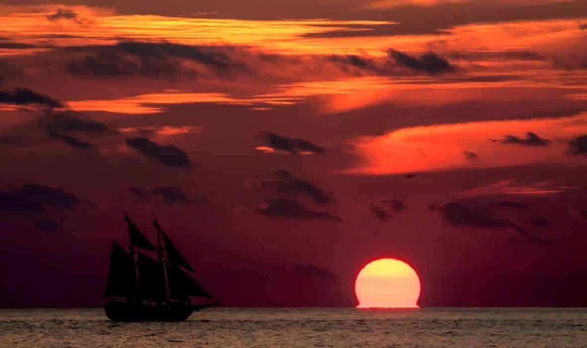 windjammer sunset cruise