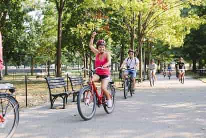 Daytime Washington DC Bike Tour