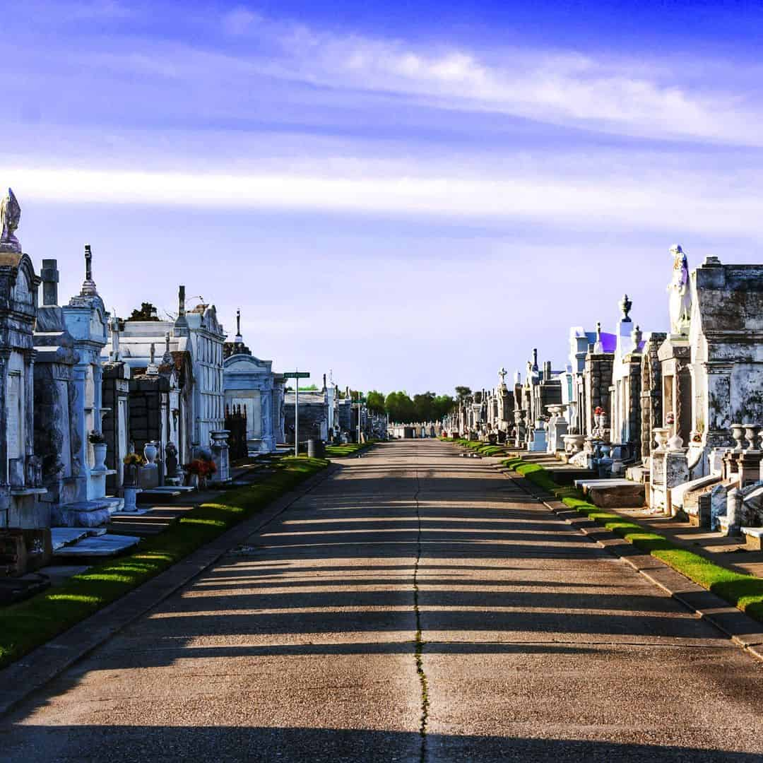 New Orleans Cemetery Insiders Tour - TripShock!