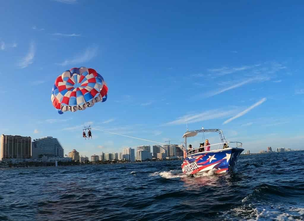 Fort-Lauderdale-Parasailing