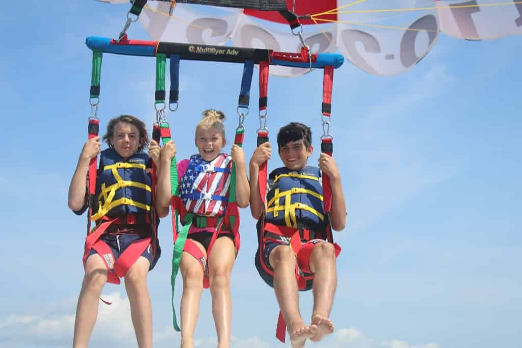 Bradenton-Beach-Parasailing