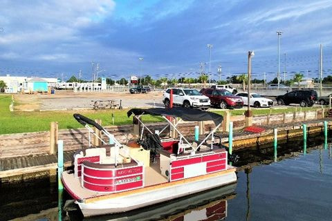 St. Andrew Bay Pontoon Rental