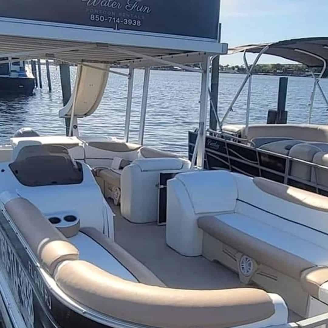 Water Fun Pontoon Rentals in Destin (Activities & Photos)