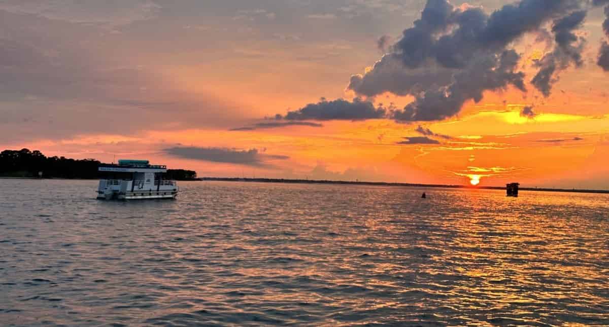 Private-Destin-Sunset-Cruise-For-Up-To-20-passengers