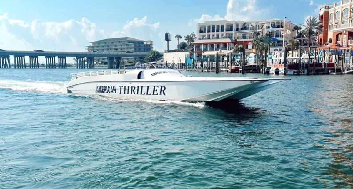 Thriller-Destin-Speedboat-Dolphin-Cruise