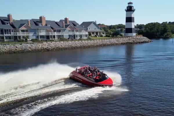 Jet-Boat-Cruise-On-The-Thrill-Seeker