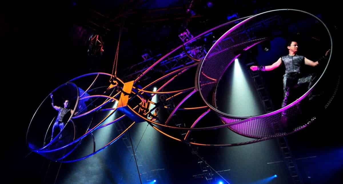 Le-Grand-Cirque-Presents-Adrenaline