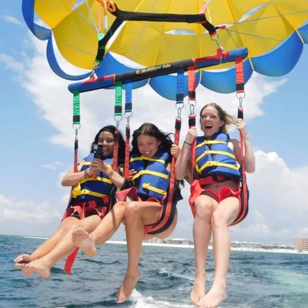 Destin Parasailing