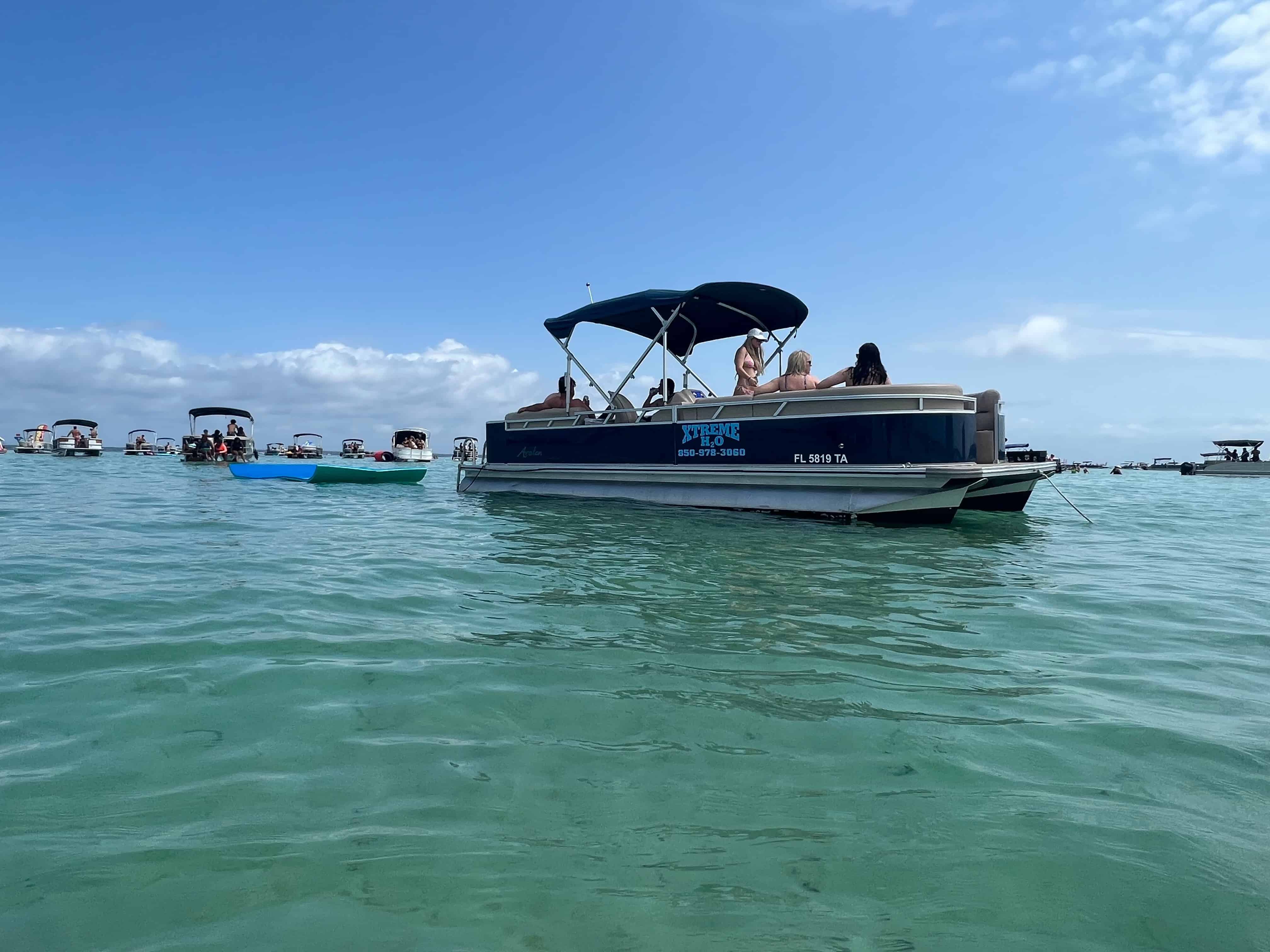 Fort-Walton-Beach-Xtreme-H20-Pontoon-Boat-Rental