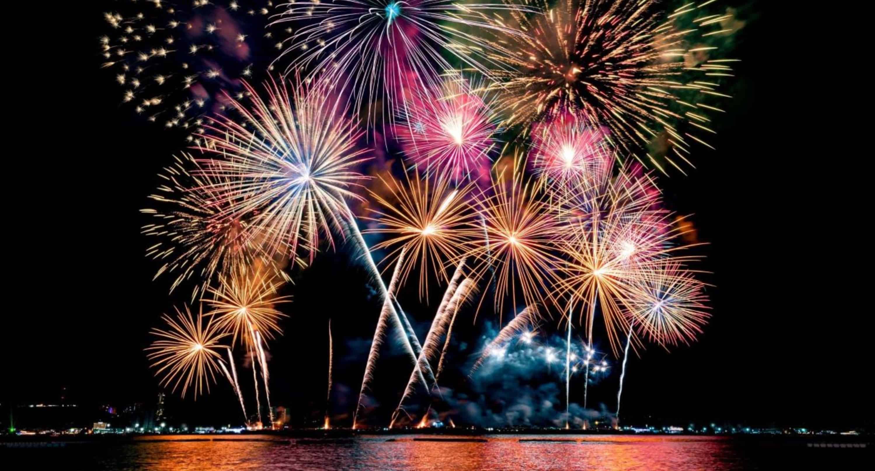 Destin-SeaQuest-Summer-Fireworks-Cruise