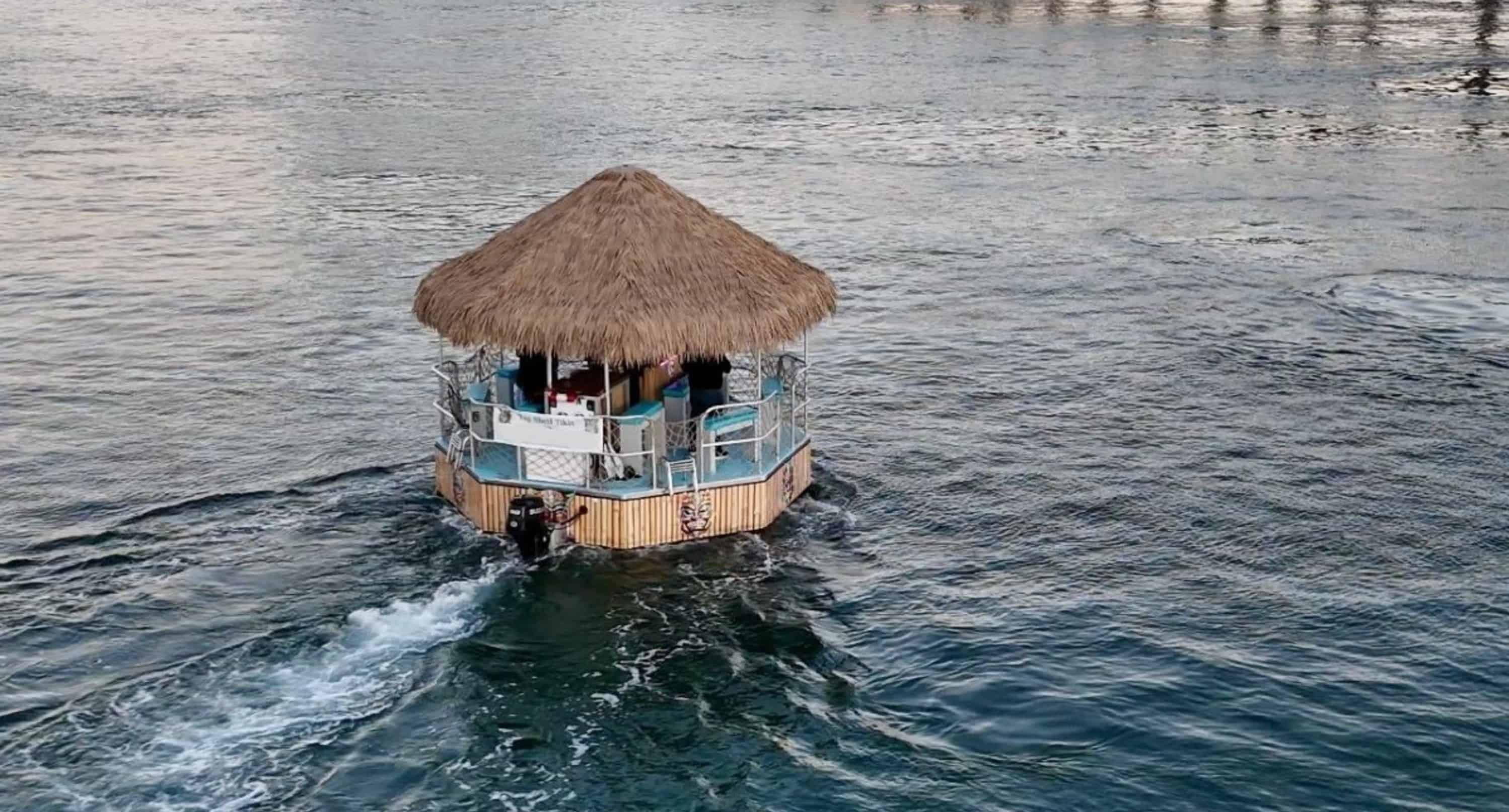 Destin-Top-Shelf-Dolphin-Tiki-Cruise