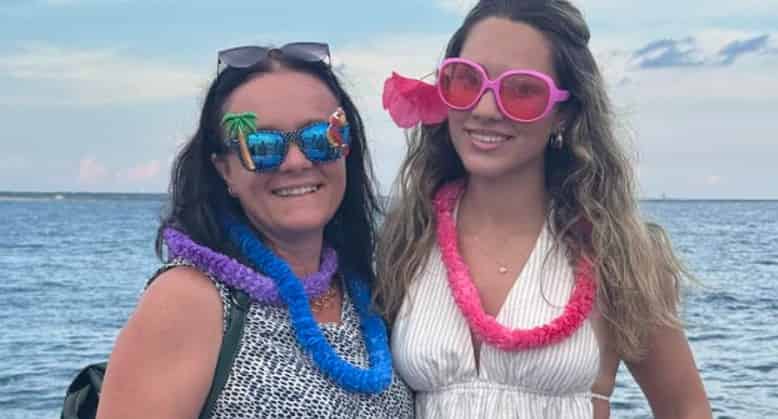 Myrtle-Beach-Sunset-Luau-Dolphin-Cruise
