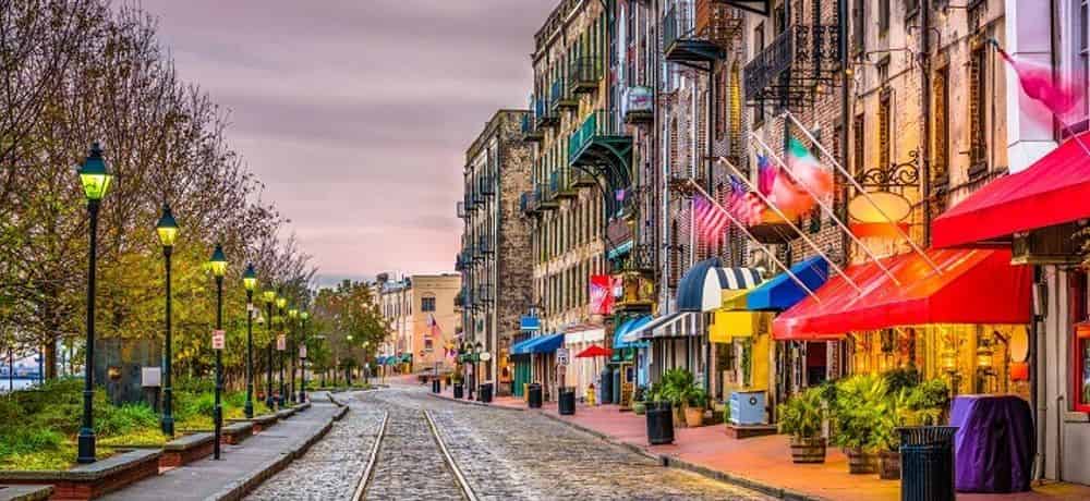 10 Best History Tours in Savannah [Ghosts, Plantations & MORE]