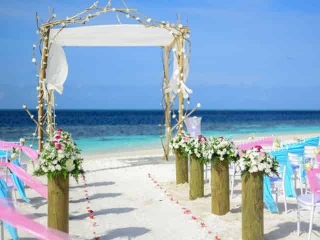 beach wedding in 30a