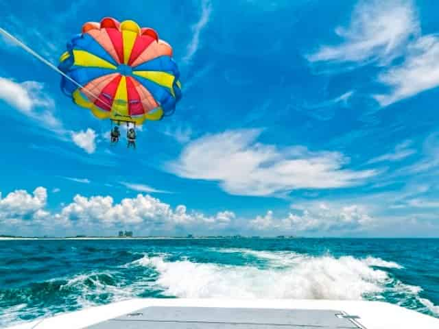 parasailing in destin, florida