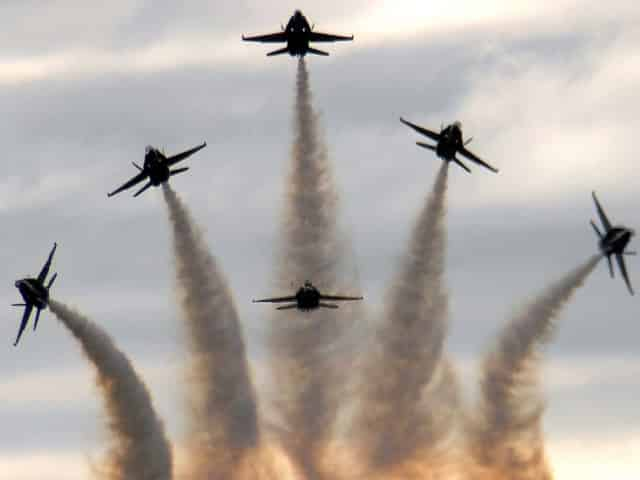 the blue angels from pensacola florida