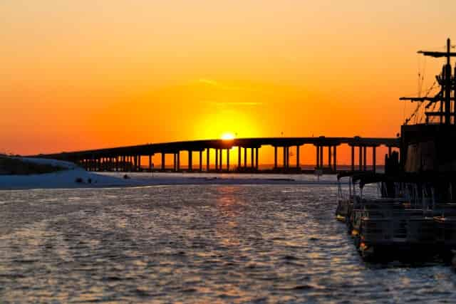 destin-marler-bridge-during-sunset