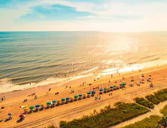 Best Time to Visit Myrtle Beach (Month-by-Month Guide for Weather, Crowds & Activities)