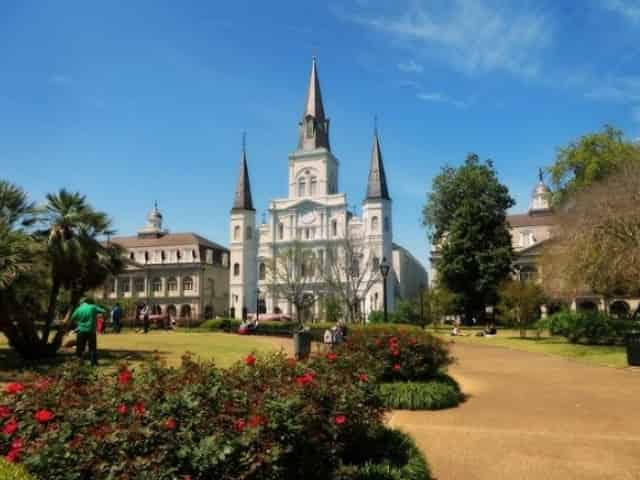 jackson square in the french quarter