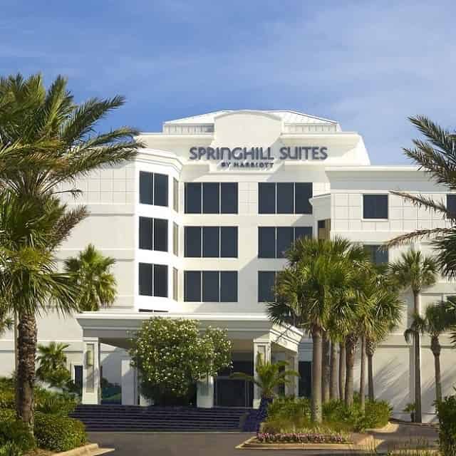 Front view of SpringHill Suites in Pensacola Beach FL