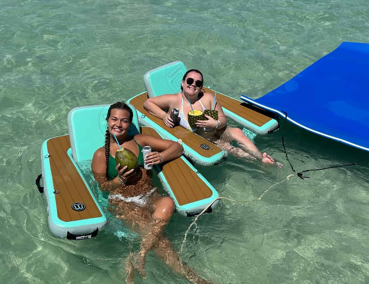 Crab Island Pontoon Rentals vs. Private Captained Charters: What Should You Actually Book?