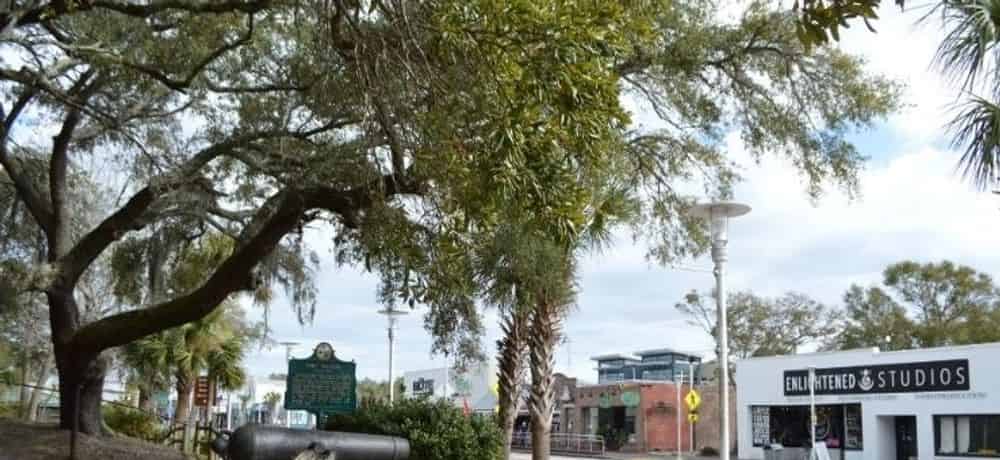 What to do in Downtown Fort Walton Beach [Plus 10 Fun Activities & Attractions]