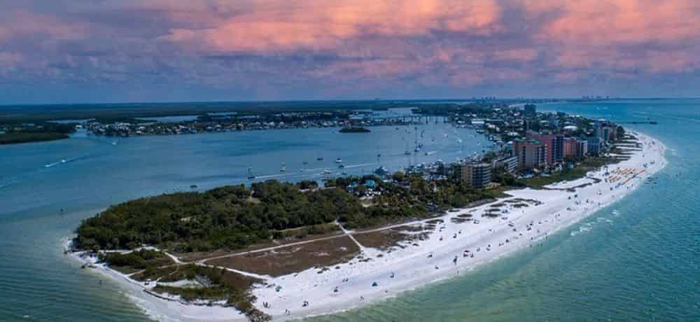 Fort Myers, FL-Ultimate Family Christmas Vacation Ideas
