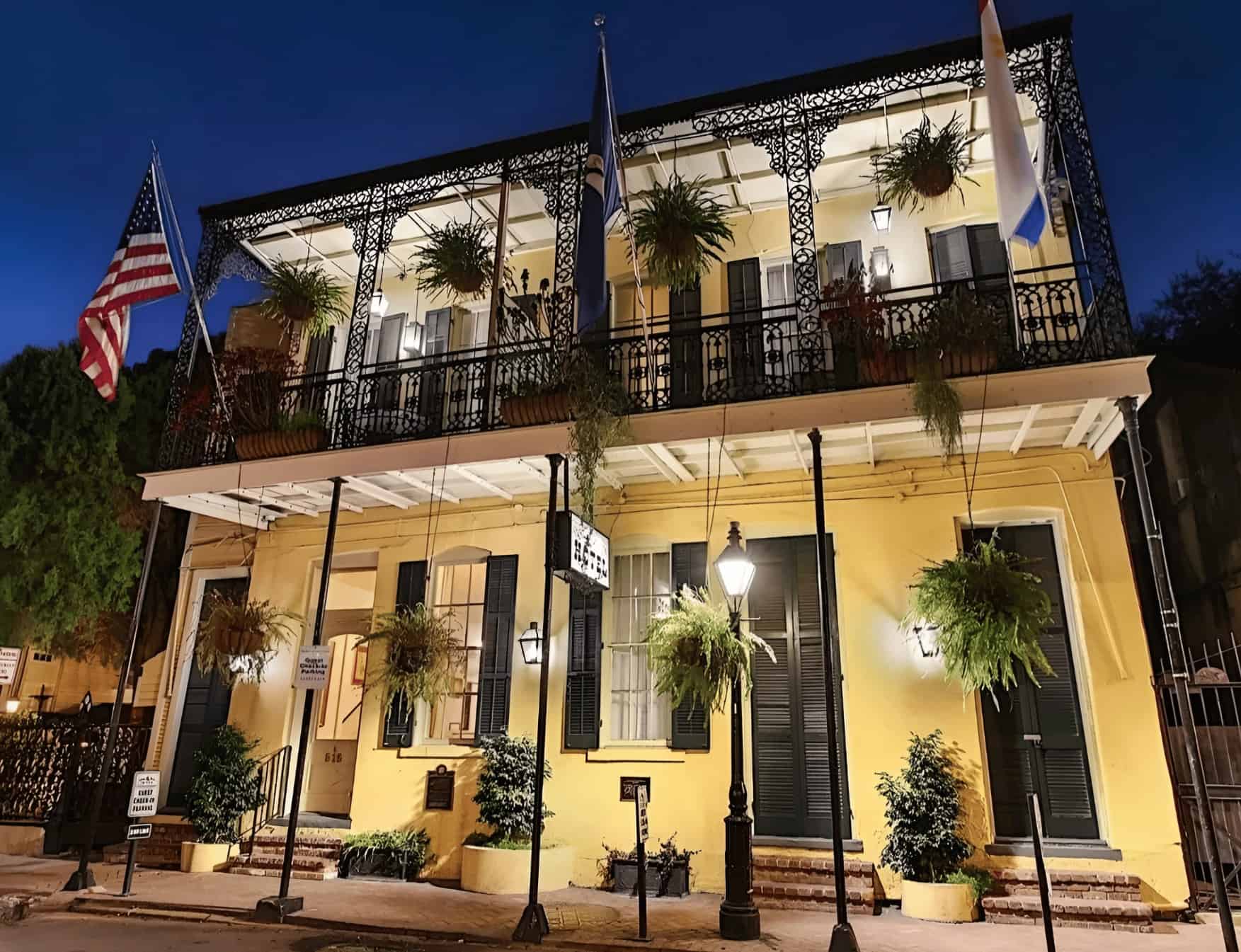 French Quarter Halloween: Bourbon Street and Beyond (2025 Guide)