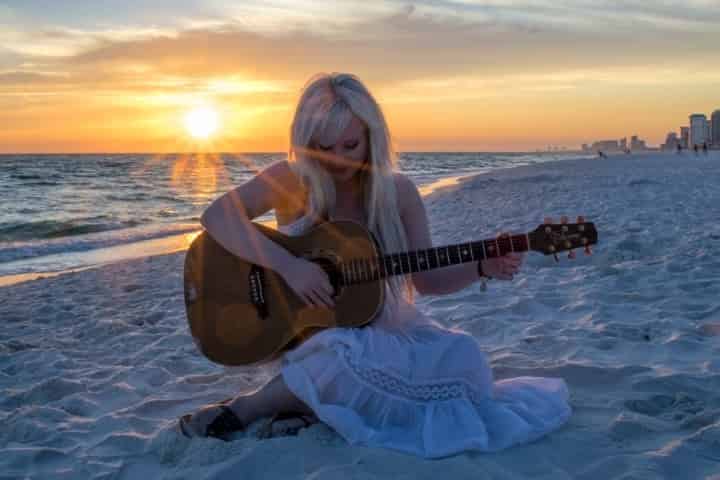 Celebrities Who Vacation in Destin, Florida (and Nearby 30A)