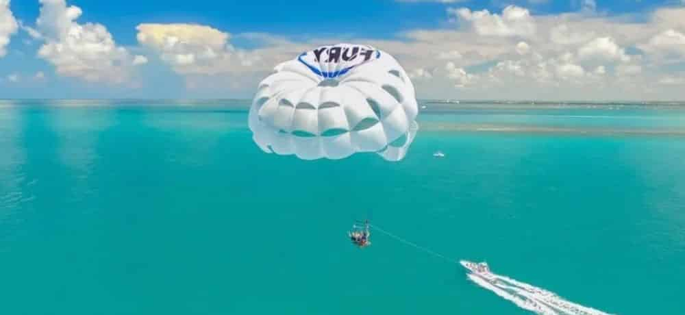 How Much Does it Cost to Parasail in Key West, FL?