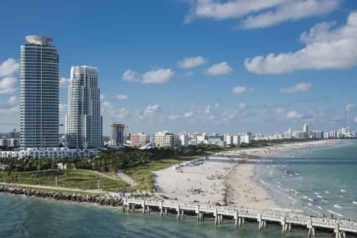 Top Neighborhoods to Visit on Your First Trip to Miami