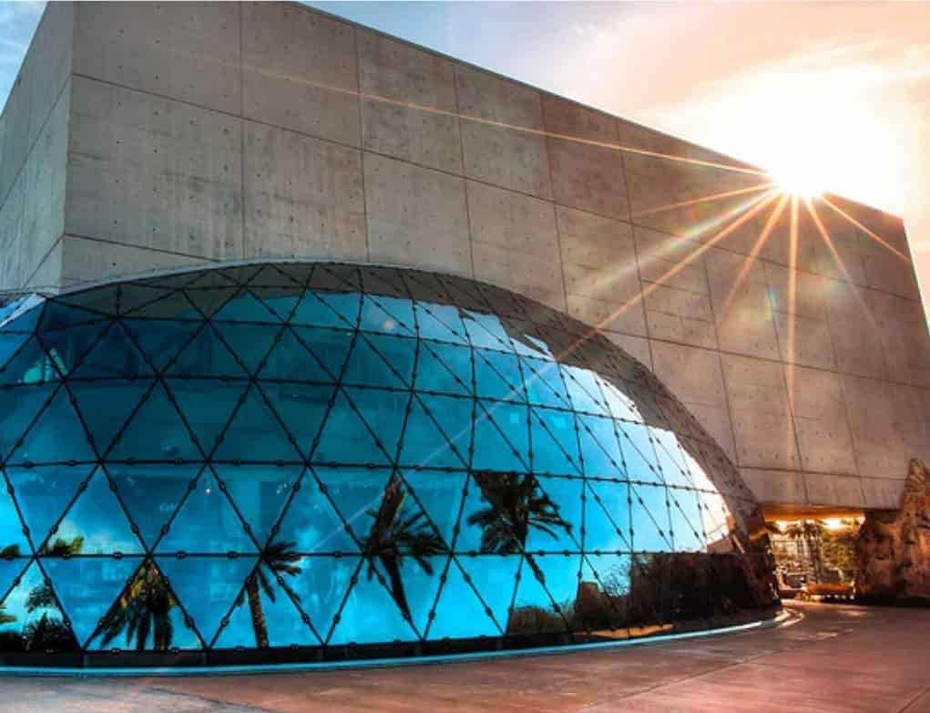 What To Do on a Rainy Day in St. Pete, FL (2025 Guide)