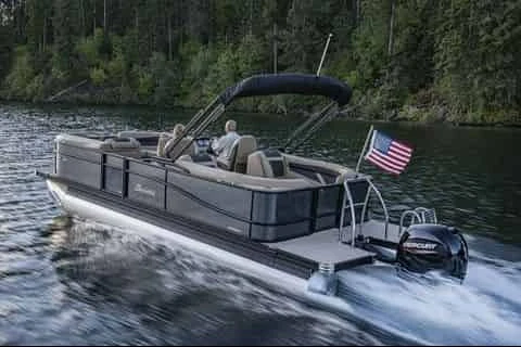 Pontoon/Tritoon Rentals