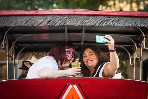 History-and-Haunts-Nighttime-Carriage-Tour