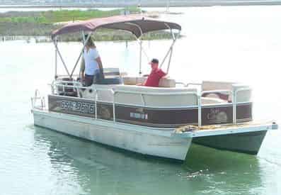 20 ft. Pontoon Boat Rental from Crazy Sister Marina - Murrells Inlet